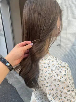 ロング ，comma momoka🪄のヘアスタイル