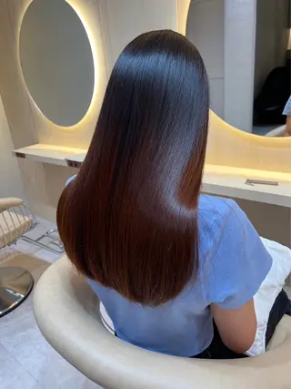 ロング ❤️ブリーチなし💚 ダブルカラー平野実花のヘアスタイル