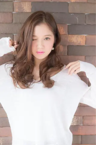 セミロング エリアNo.1人気✨ ブリッツレボ☘️のヘアスタイル