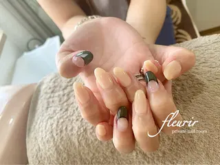 ネイル フルリール 【プライベートサロンのネイルデザイン