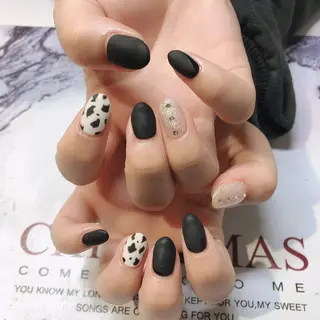 ネイル ガレンドウ 白澤 愛子のネイルデザイン