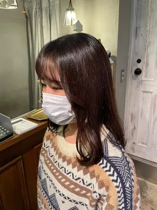 セミロング 中村 彩乃のヘアスタイル