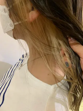 セミロング 縮毛矯正・透明感 カラー💙acoのヘアスタイル
