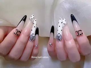 ネイル Rose nail💅のネイルデザイン