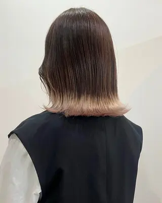 ミディアム カラー SAKURA omotesandoのヘアスタイル