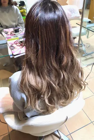 ロング SATO YUKA🌟のヘアスタイル