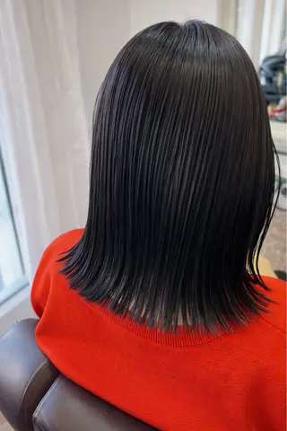 ミディアム 大西成那 WILLOW京橋のヘアスタイル