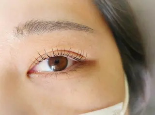 マツエク・マツパ 💜bora .のネイルデザイン