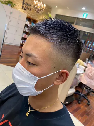 ショート メンズ 本島 大生のヘアスタイル