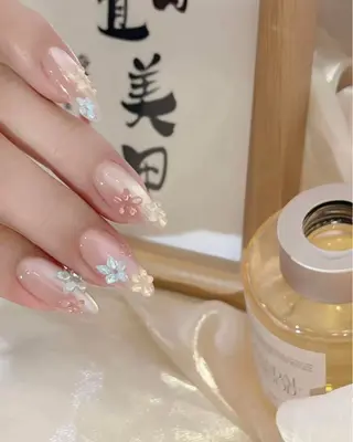 カラー AIN Nailのネイルデザイン