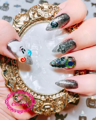 ネイル CROWN プライベートサロンのネイルデザイン