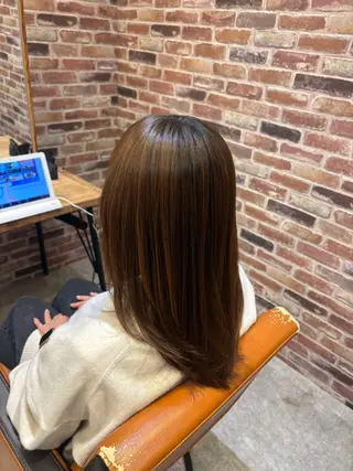 セミロング Agu hair Reaのヘアスタイル