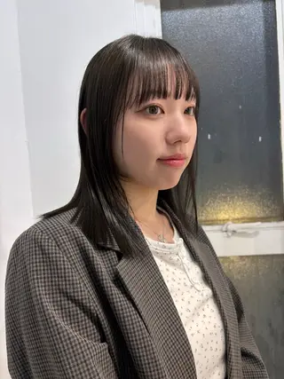 ミディアム カラー アヤノ/ 似合わせカット✂️のヘアスタイル