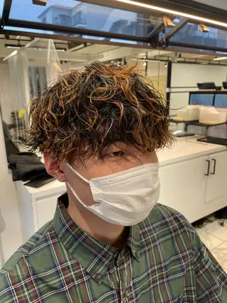パーマ メンズ 大阪美容師 井上智博のヘアスタイル