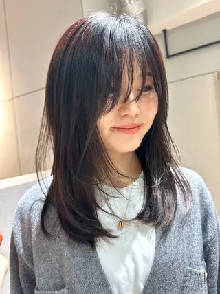 ミディアム カラー パーマ kazuki【顔周り ×レイヤーカット】のヘアスタイル