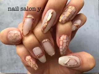 ネイル nailsalon y.のネイルデザイン