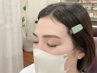 アイブロウ Jr.アイリスト🌈 山本奈緒のマツエク・マツパデザイン