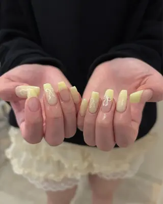 ネイル ririka 🍀のネイルデザイン