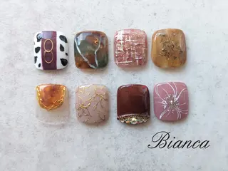 ネイル BIANCA Ouchidaのネイルデザイン