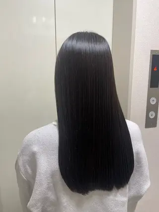 ロング カミヤマ リョウマのヘアスタイル