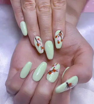 ネイル ジョリ kasumi🌹💅のネイルデザイン