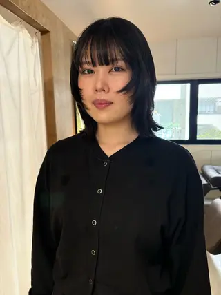 ミディアム カラー yuria /ボブ/ レイヤー/三宮のヘアスタイル