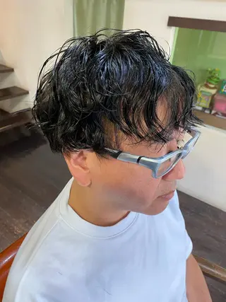 パーマ メンズ 尾﨑 柊磨のヘアスタイル