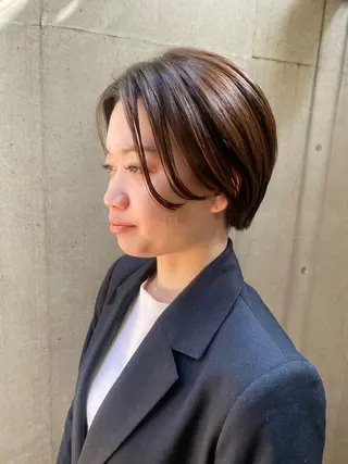 ショート 大人可愛い♡コテ巻き パーマ🌼杉田 萌恵のヘアスタイル