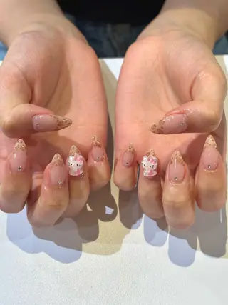 ネイル REINA .のネイルデザイン