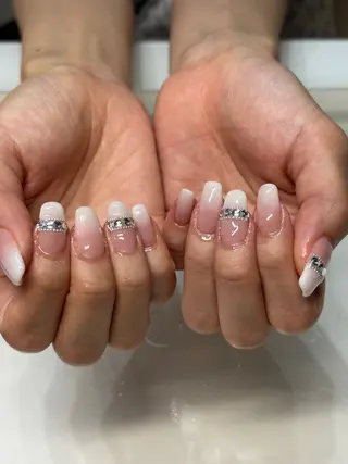 ネイル Nailsalon Ｒ《喜多見3分》のネイルデザイン
