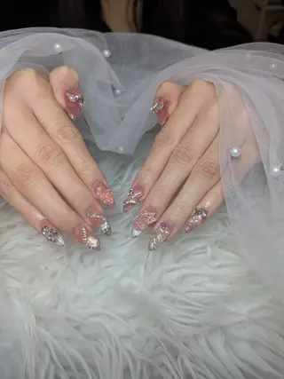 ネイル Queen Nail 研修生のネイルデザイン