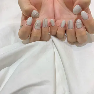 ネイル 藤原 胡桃のネイルデザイン