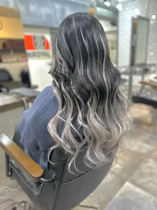 セミロング ⭐️エクステ指名 No.1⭐️高頭のヘアスタイル