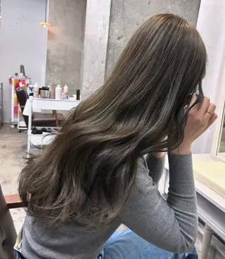 ロング カラー Pia ツボイ ケイタのヘアスタイル