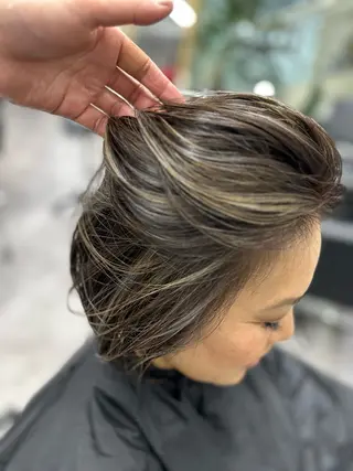 ミディアム カラー ヘアアレンジ 久米 治仁のヘアスタイル