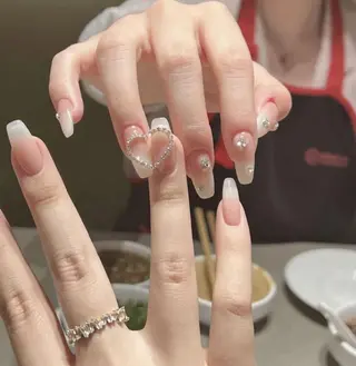 ネイル Queens マオのネイルデザイン