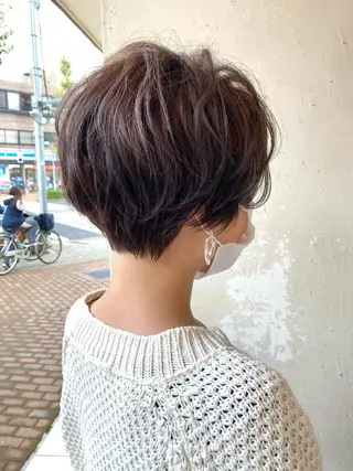 ショート カラー パーマ 森 早希絵のヘアスタイル