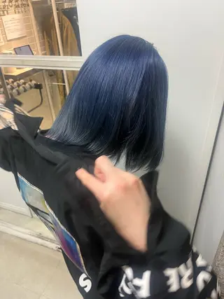 カラー 【ただの天才 🎨】のヘアスタイル