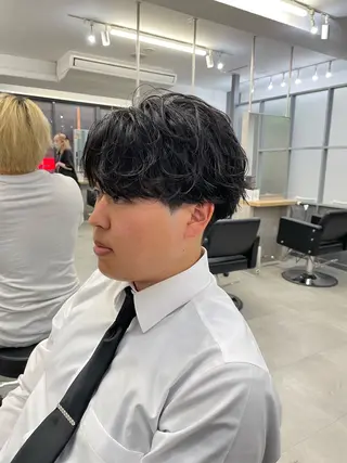 パーマ メンズ カマタ ハルキのヘアスタイル