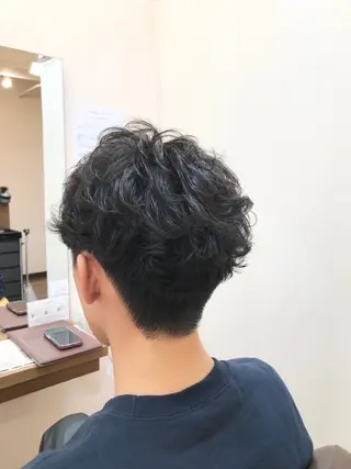 ショート パーマ 水野 朝之のヘアスタイル