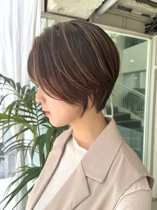 ショート ハイトーン/ダブル カラー/akihoのヘアスタイル
