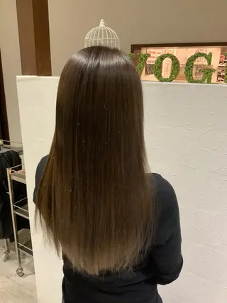 セミロング 🌿ストレート🌿 髪質改善☘️シュウヤのヘアスタイル