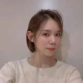 ショート パーソナルカラー lapiax阿部のヘアスタイル