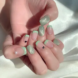 ネイル 山田 真里のネイルデザイン