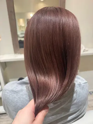 ミディアム NICCOLO室見 Erinaのヘアスタイル