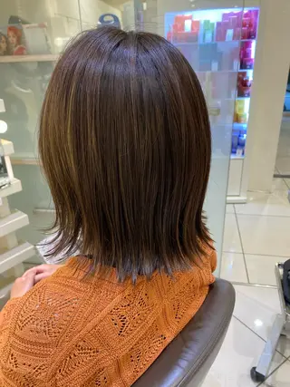 ミディアム カラー レイヤーカット/ ハイライト　千咲季のヘアスタイル