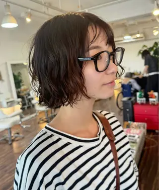 ショート パーマ tity 田中 結生のヘアスタイル