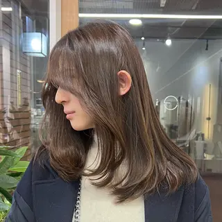 ロング カラー パーマ akira｜ 透明感ベージュ｜梅田のヘアスタイル