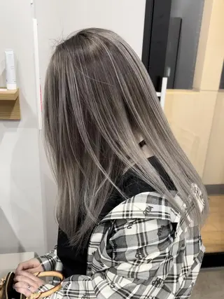 ロング カラー ✨【公式】 juhl.横浜✨のヘアスタイル