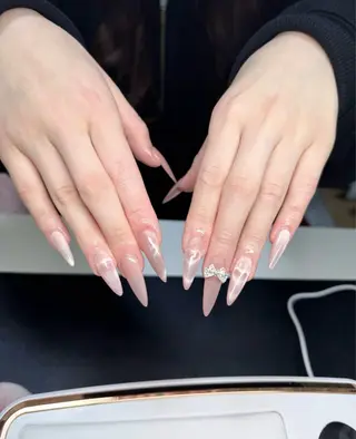 ネイル Destiny Nails2のネイルデザイン